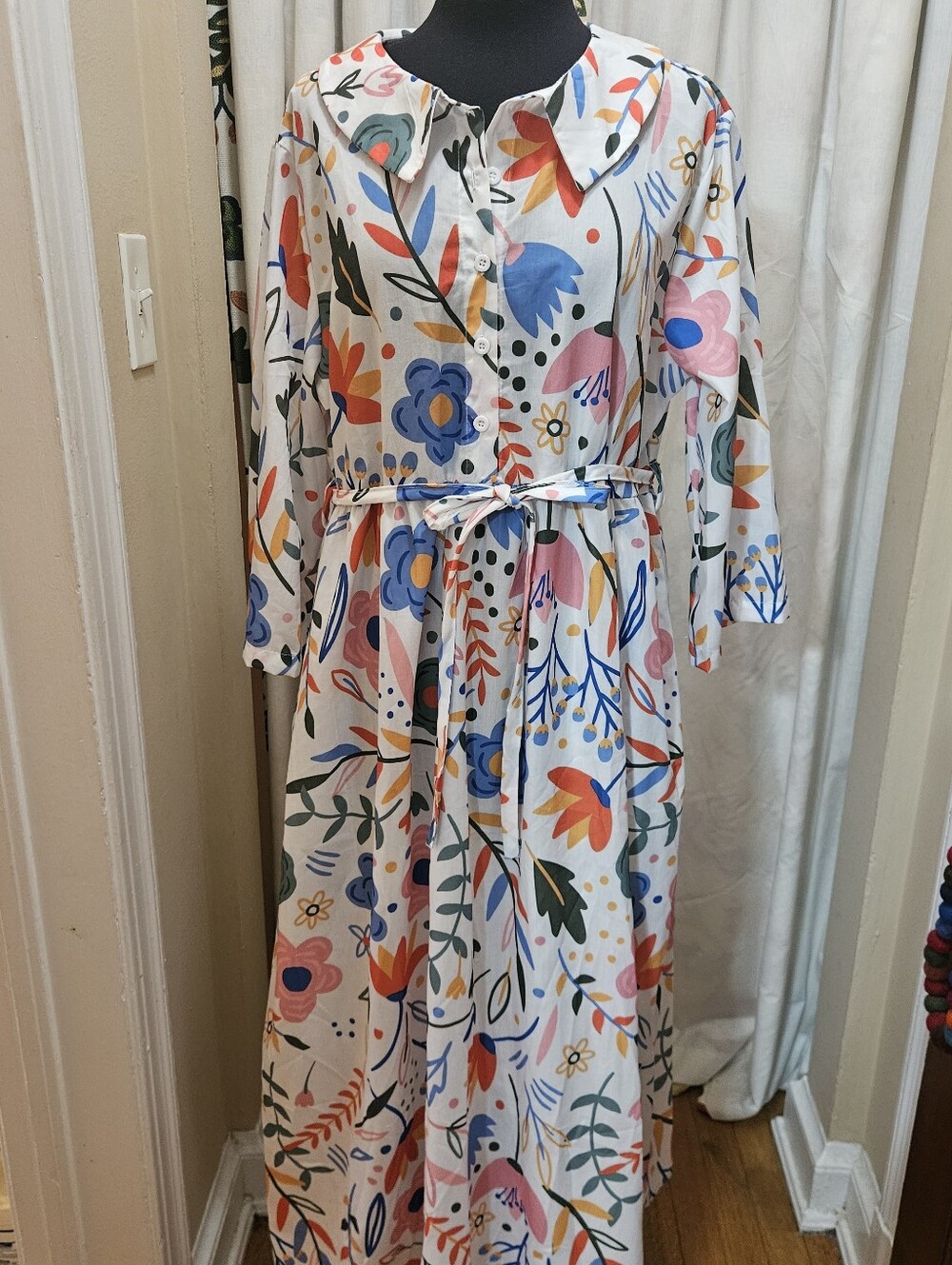 Floral Button-Front Maxi Dress with Belt - White/Multi